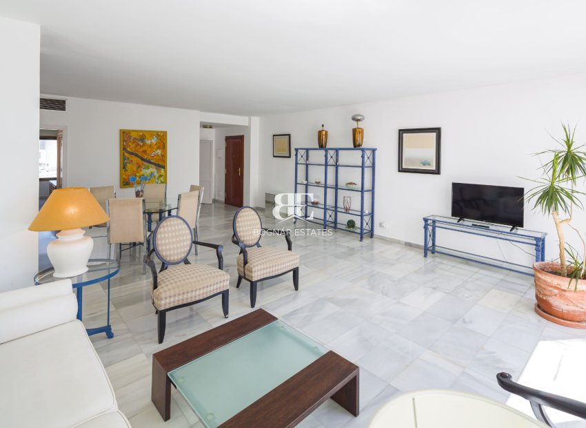 Resale - apartment -
Marbella - Puerto Banús
