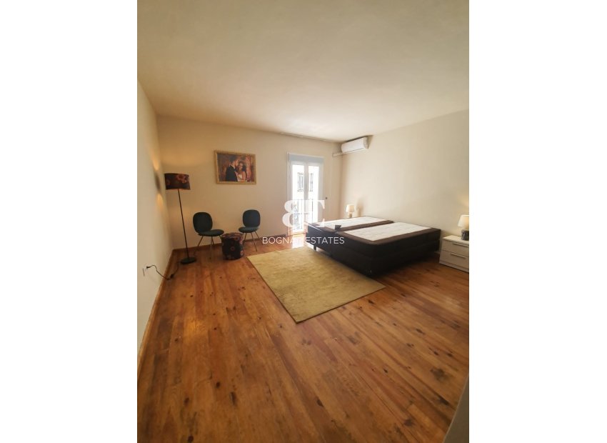 Resale - apartment -
Marbella - Puerto Banús