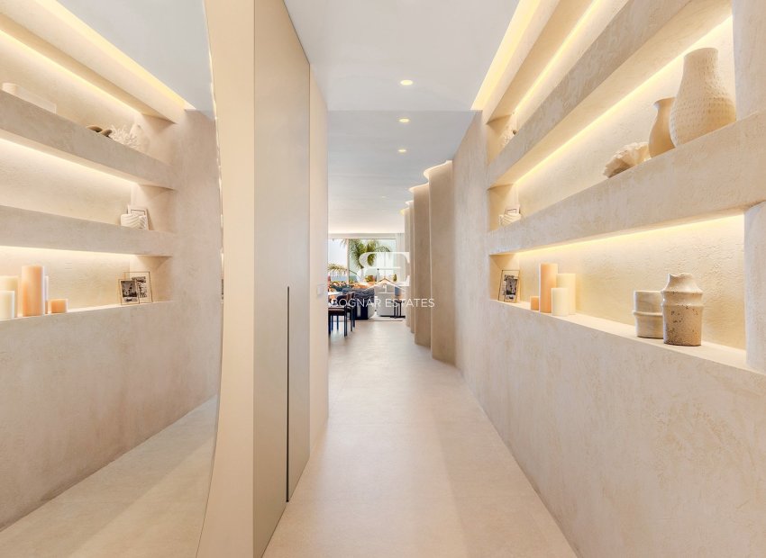 Resale - apartment -
Marbella