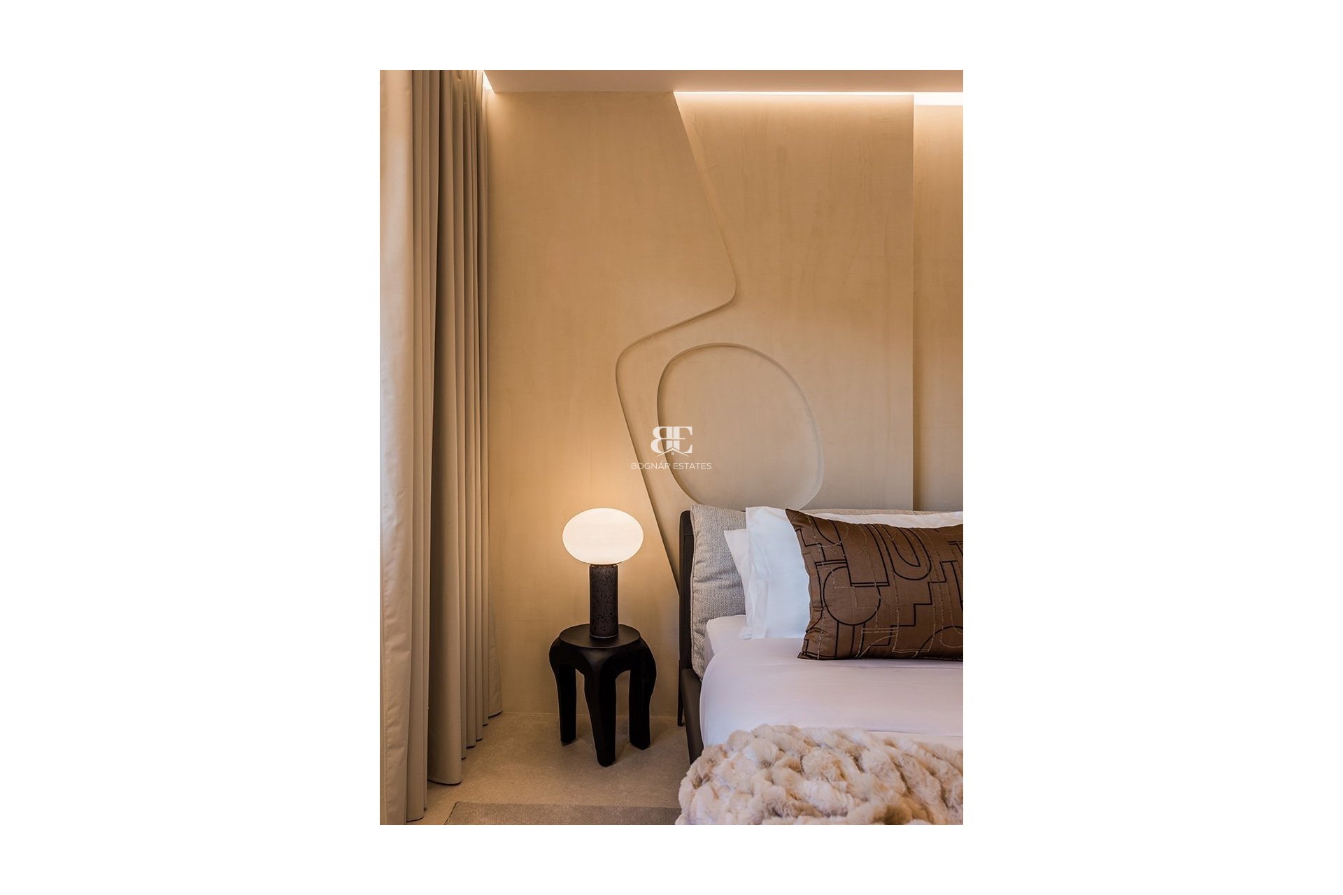 Resale - apartment -
Marbella