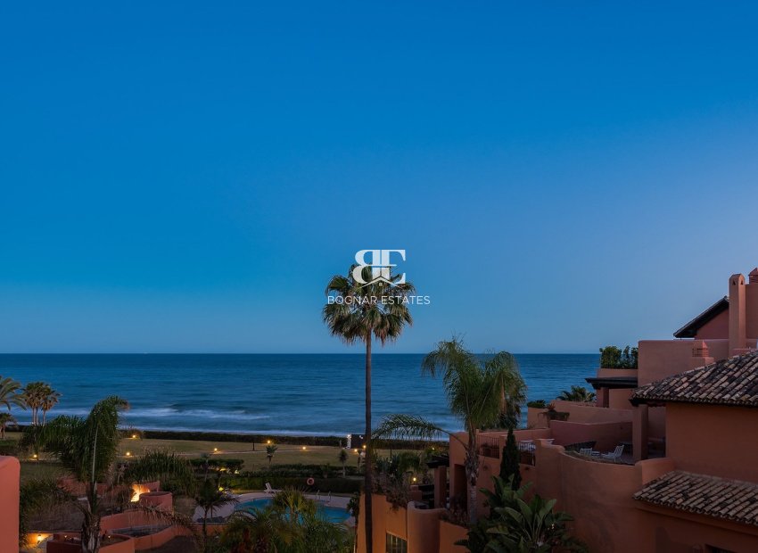 Resale - apartment -
Marbella