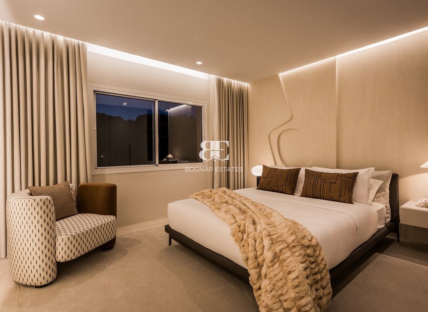 Resale - apartment -
Marbella