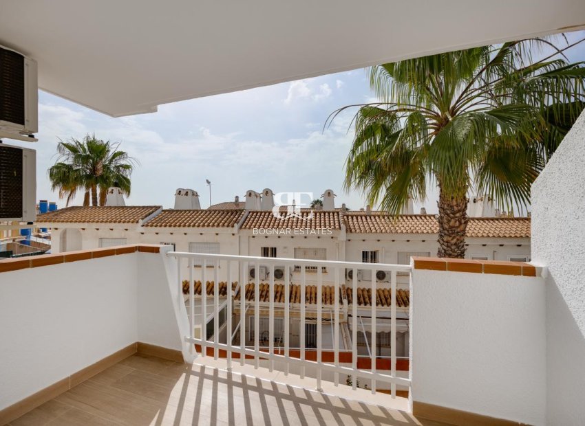 Resale - apartment -
Orihuela Costa - Aguamarinas