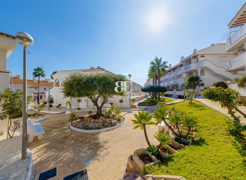 Resale - apartment -
Orihuela Costa - Aguamarinas