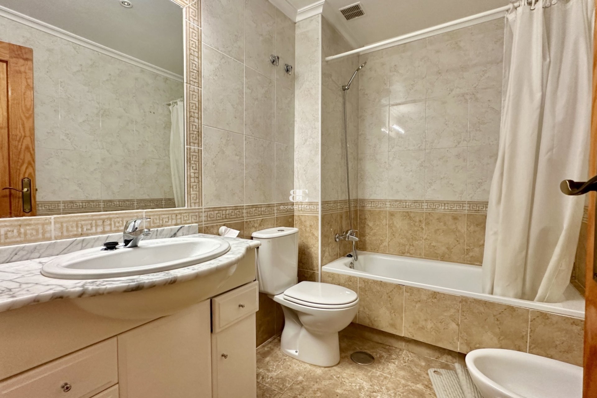 Resale - apartment -
Orihuela Costa - Cabo Roig