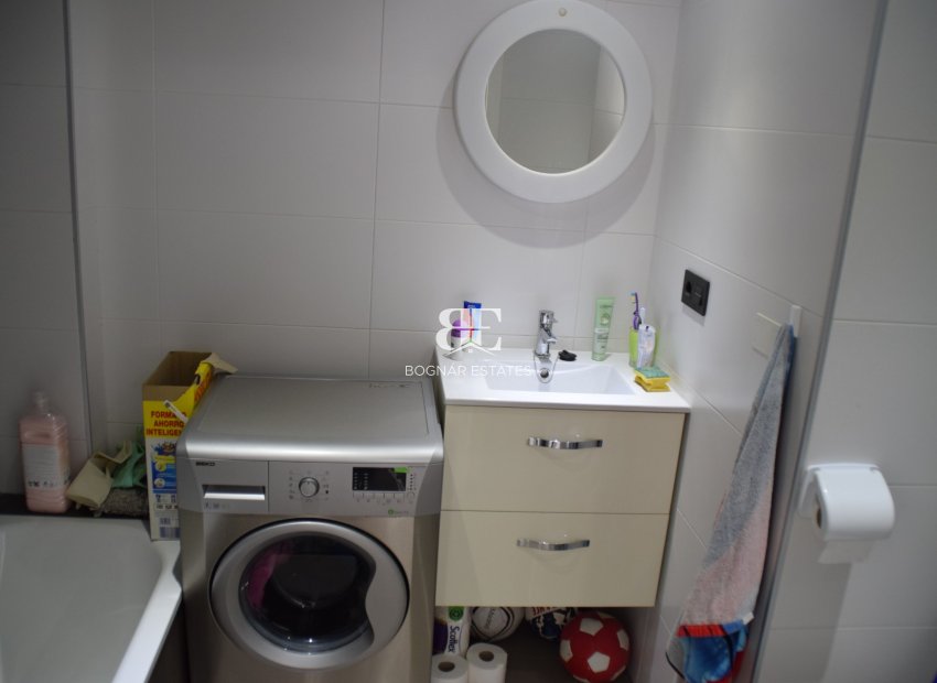 Resale - apartment -
Orihuela Costa - La Zenia