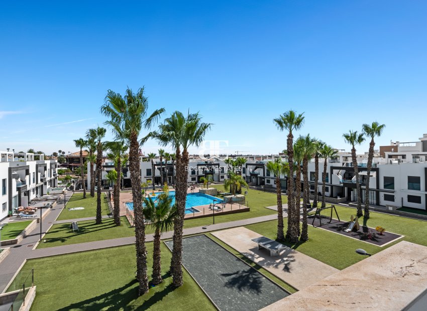 Resale - apartment -
Orihuela Costa - La Zenia