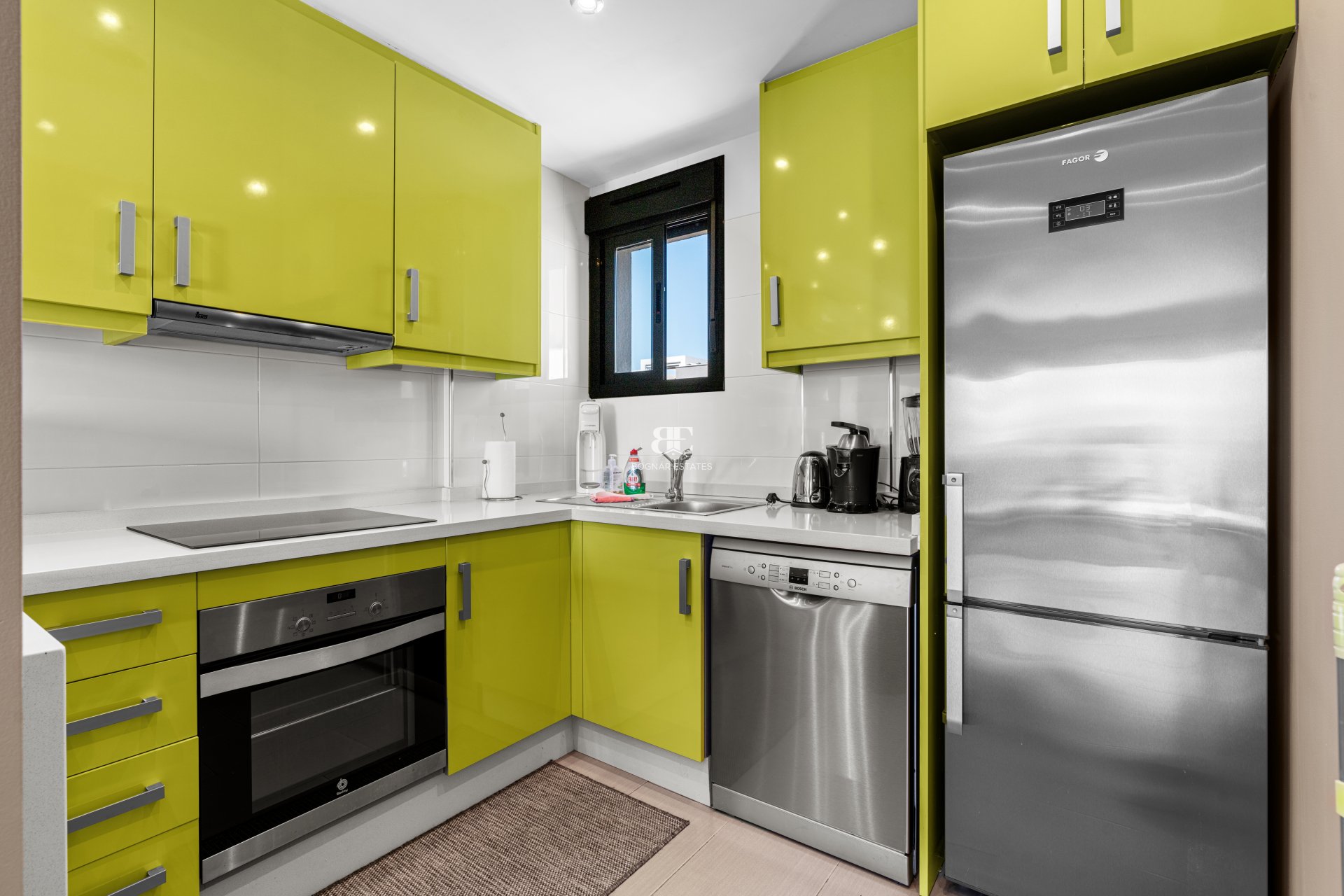 Resale - apartment -
Orihuela Costa - La Zenia