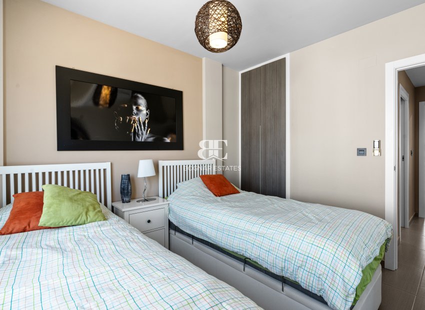 Resale - apartment -
Orihuela Costa - La Zenia