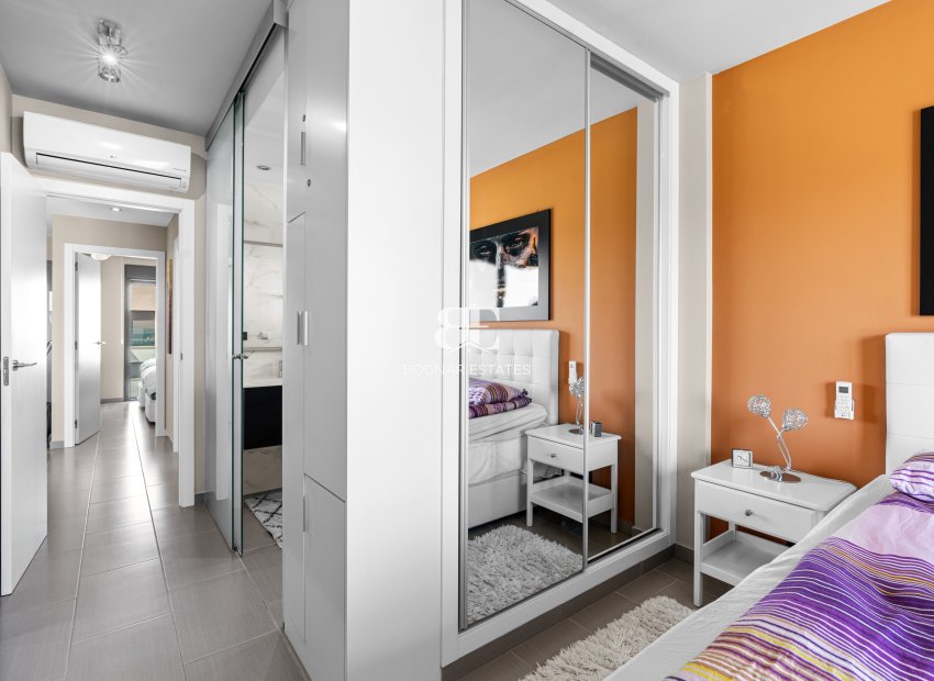 Resale - apartment -
Orihuela Costa - La Zenia