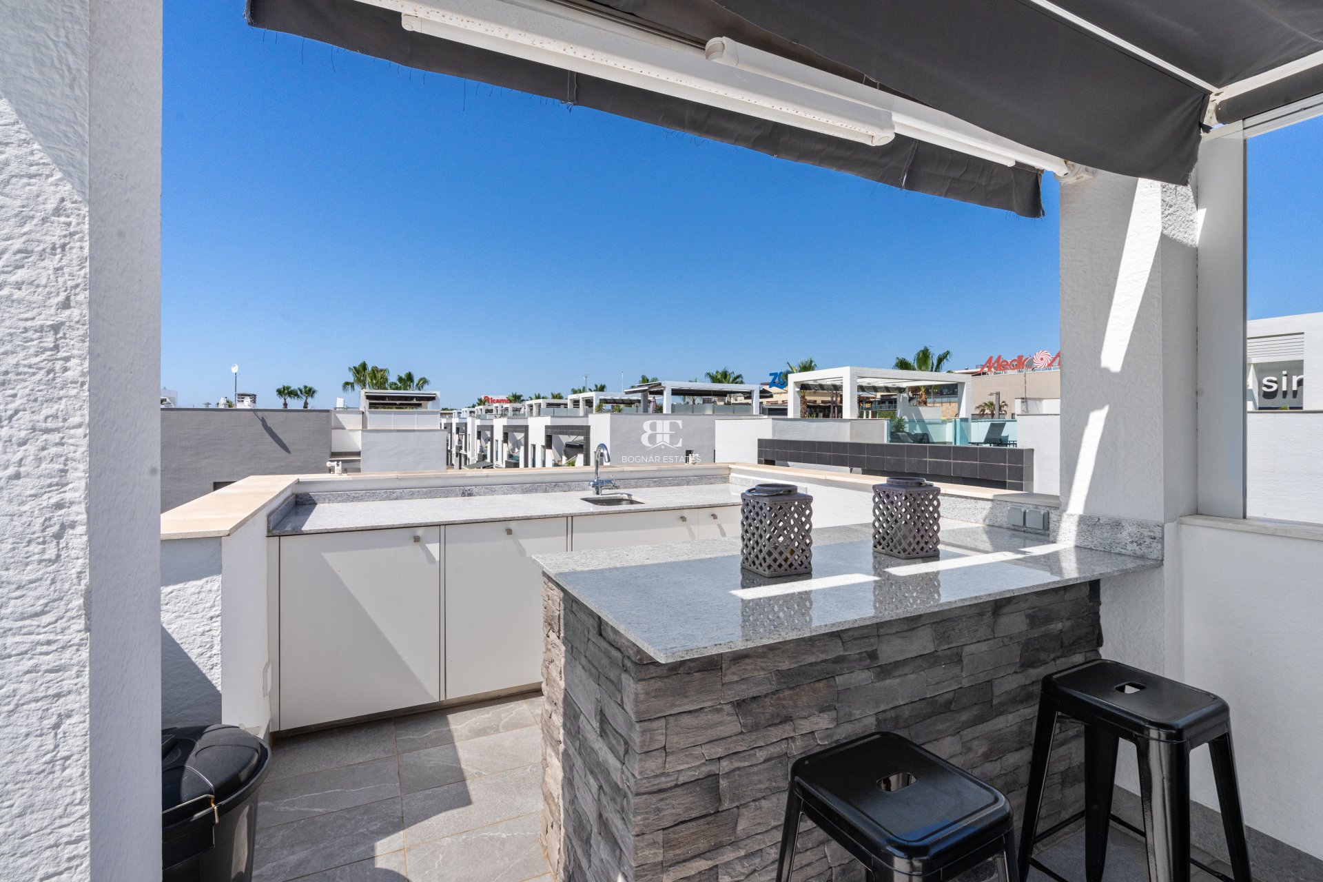 Resale - apartment -
Orihuela Costa - La Zenia