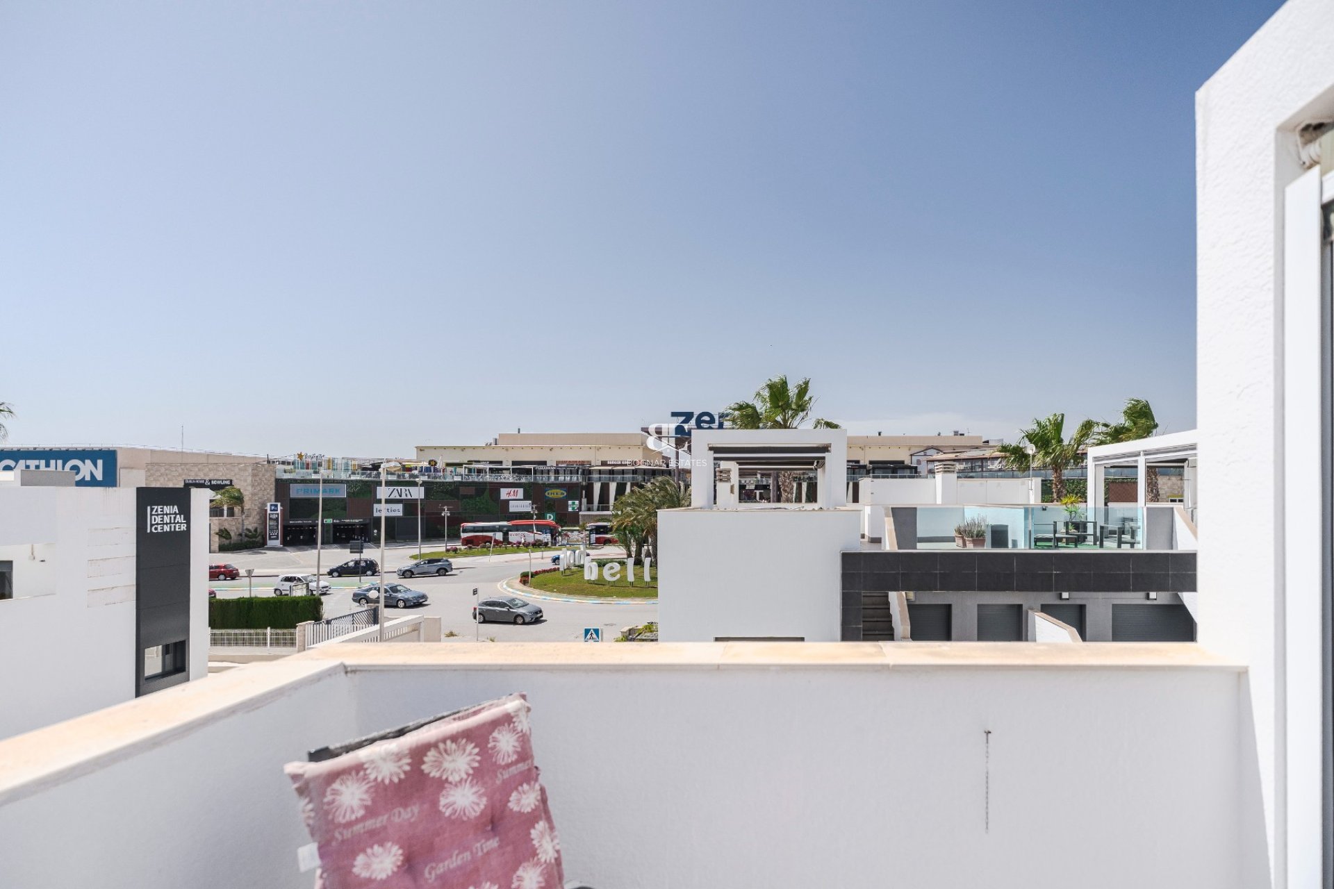 Resale - apartment -
Orihuela Costa - La Zenia