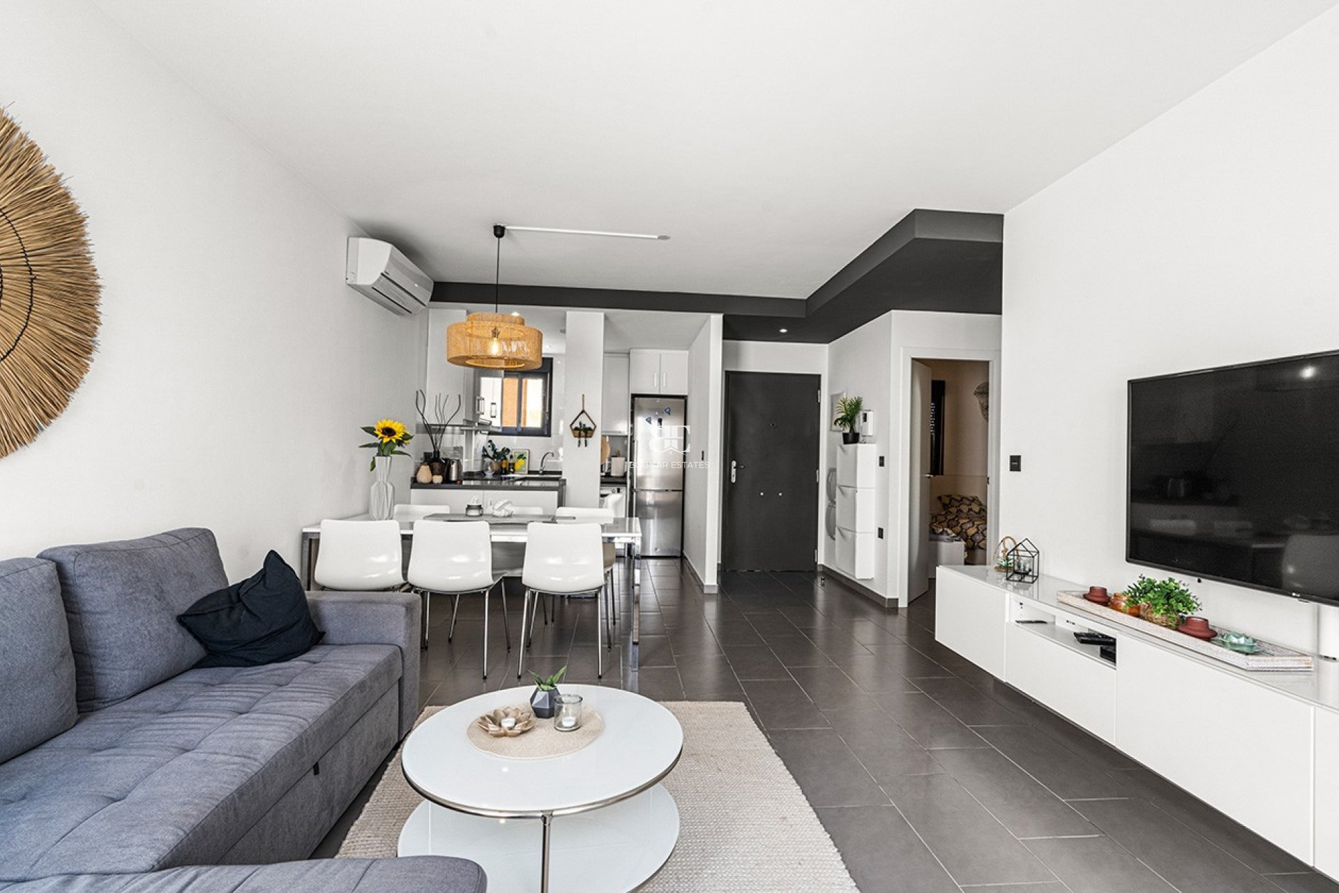 Resale - apartment -
Orihuela Costa - La Zenia