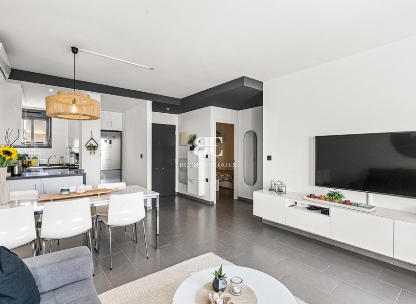 Resale - apartment -
Orihuela Costa - La Zenia