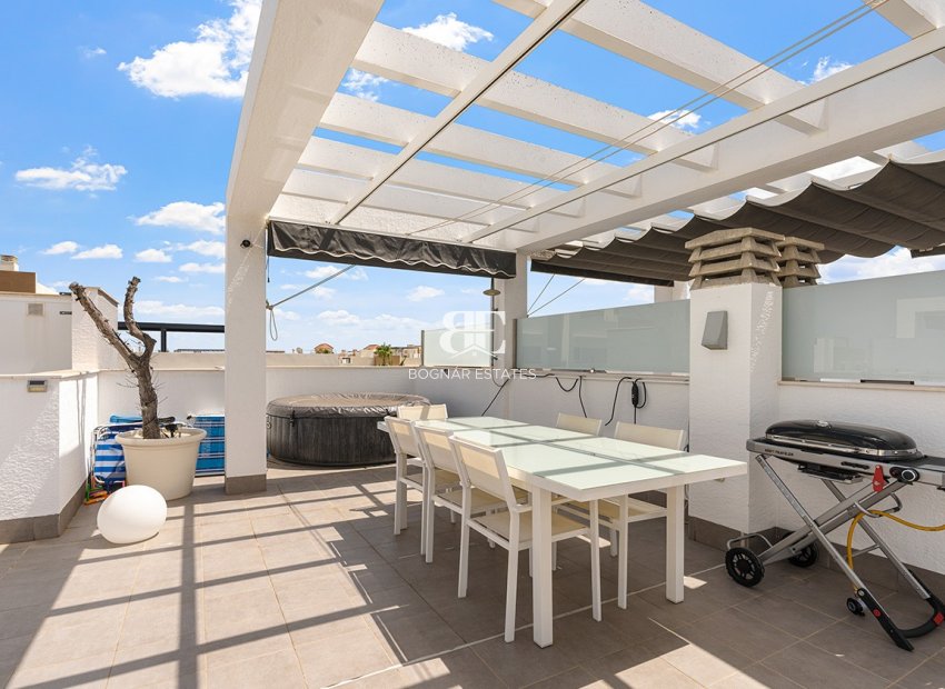 Resale - apartment -
Orihuela Costa - La Zenia