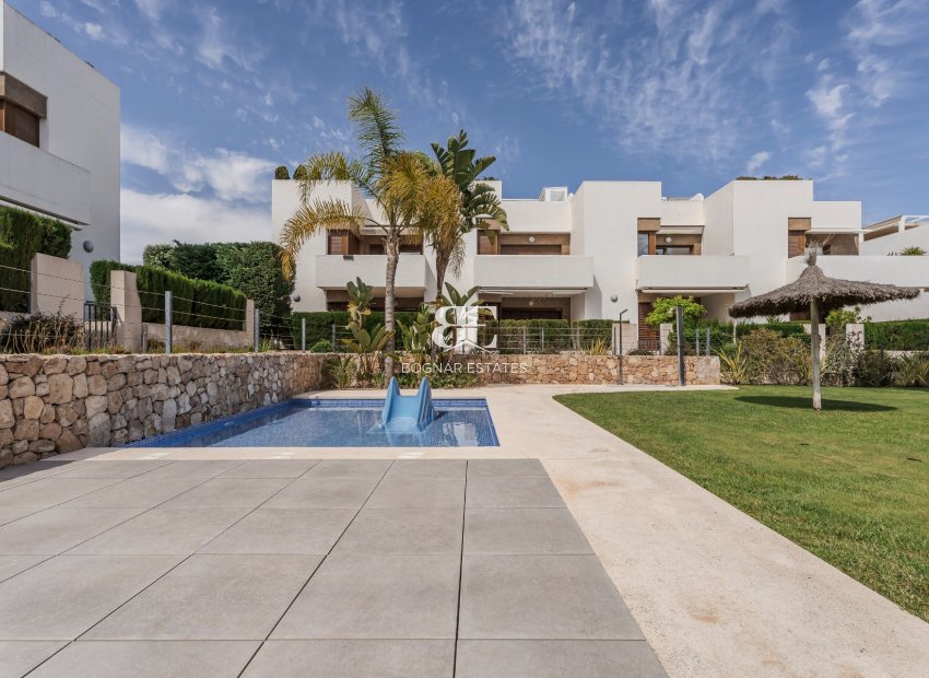 Resale - apartment -
Orihuela Costa - La Zenia