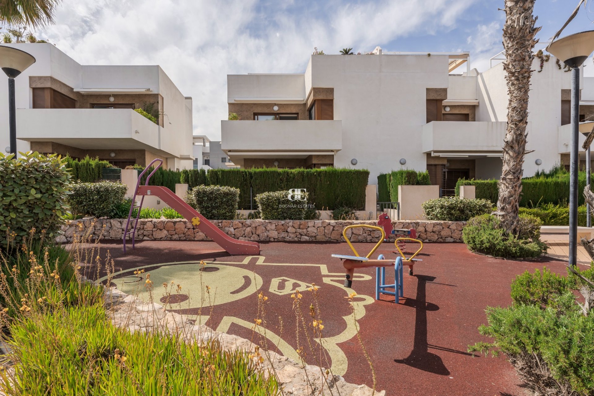 Resale - apartment -
Orihuela Costa - La Zenia