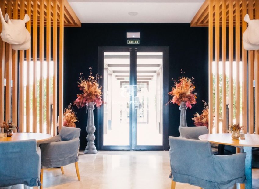 Resale - apartment -
Orihuela Costa - Las Colinas golf