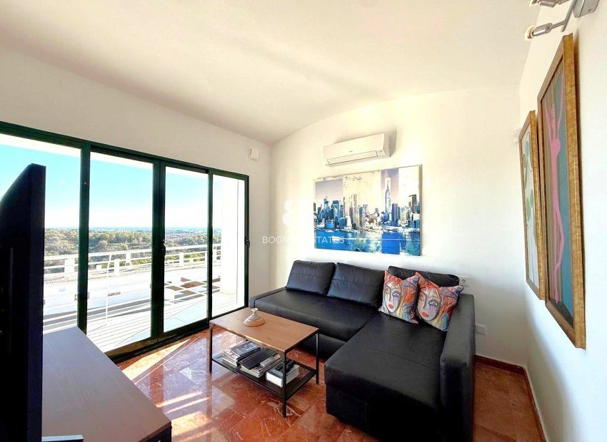 Resale - apartment -
Orihuela Costa - Las Ramblas