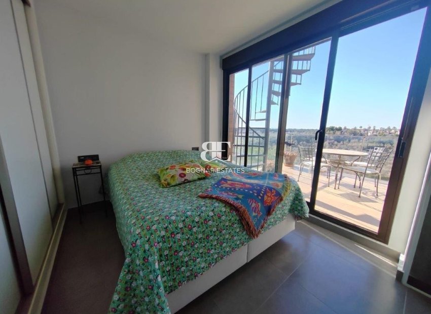 Resale - apartment -
Orihuela Costa - Las Ramblas