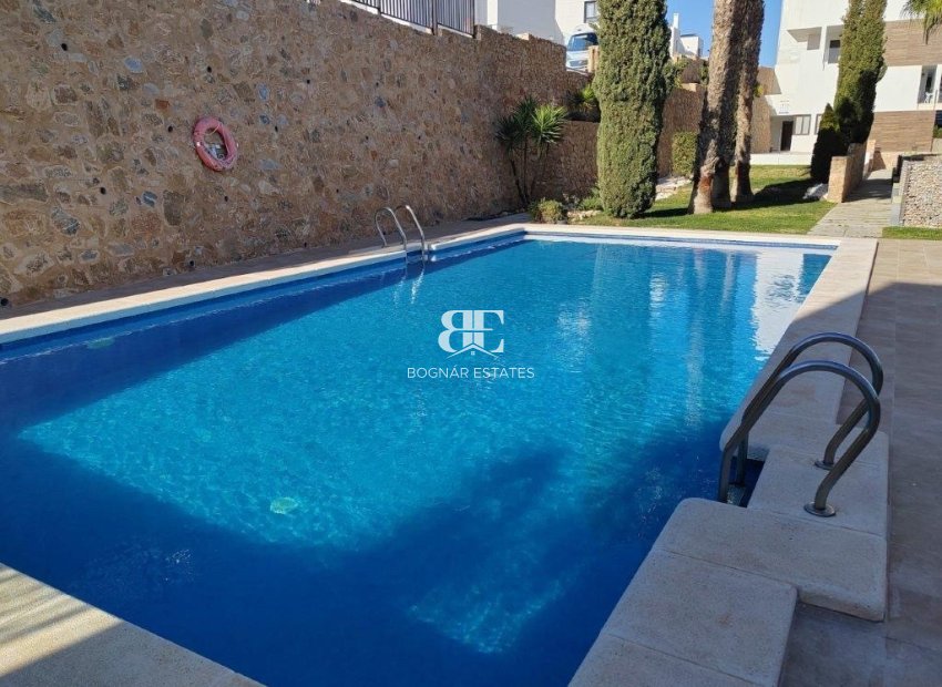 Resale - apartment -
Orihuela Costa - Las Ramblas
