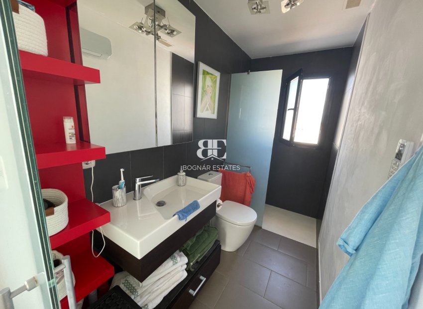 Resale - apartment -
Orihuela Costa - Las Ramblas