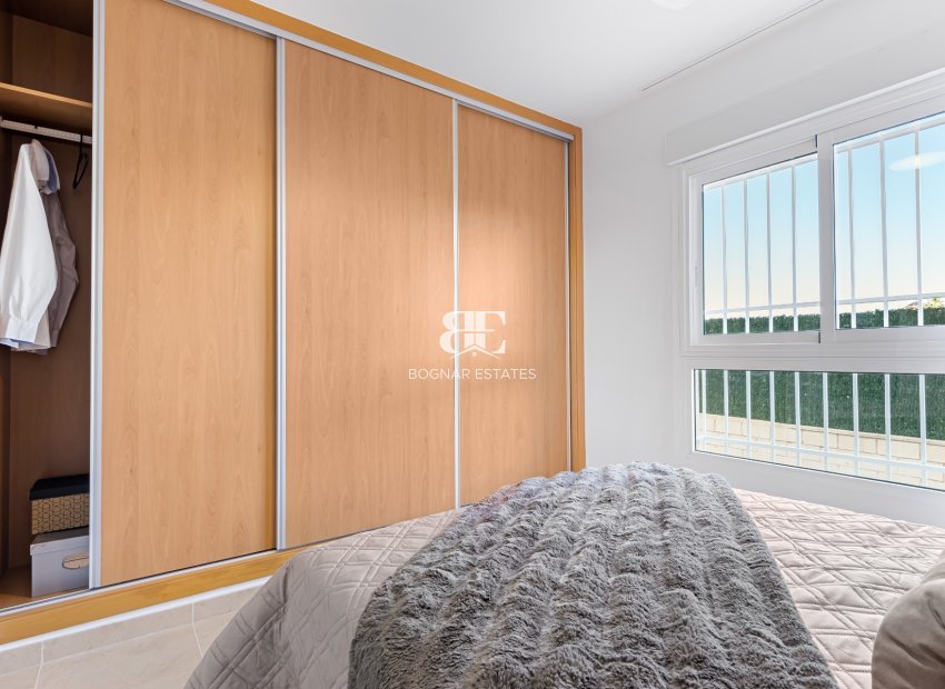 Resale - apartment -
Orihuela Costa - Lomas De Cabo Roig