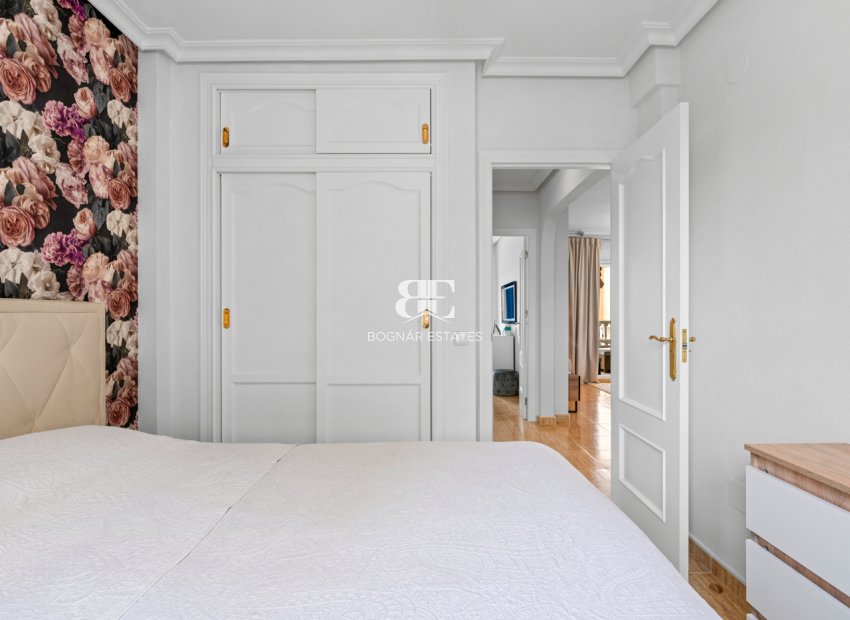 Resale - apartment -
Orihuela Costa - Lomas De Cabo Roig