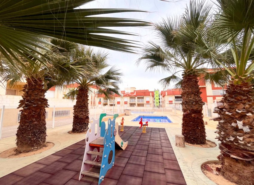 Resale - apartment -
Orihuela Costa - Lomas De Cabo Roig