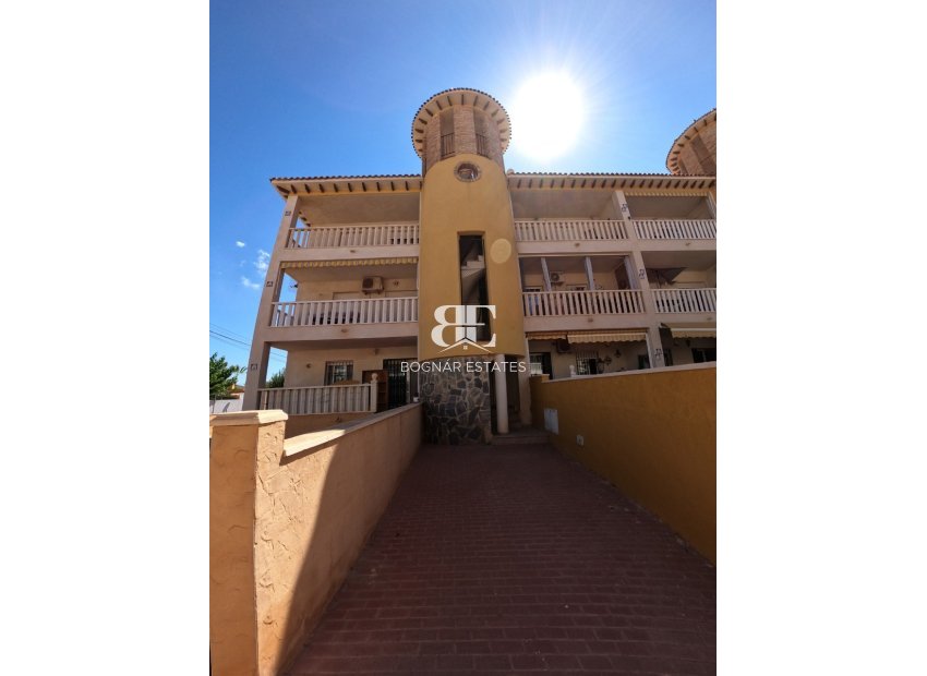 Resale - apartment -
Orihuela Costa - Lomas De Cabo Roig