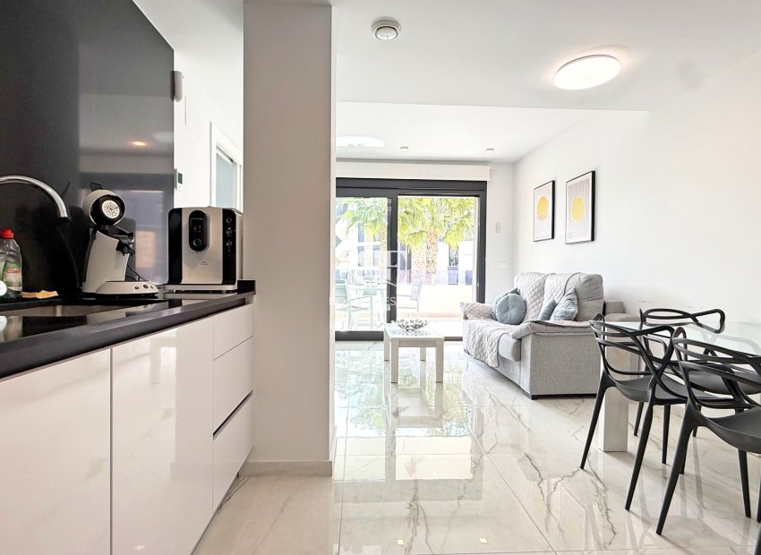 Resale - apartment -
Orihuela Costa - Los Altos