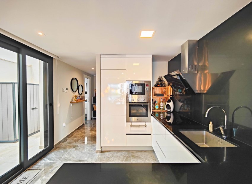 Resale - apartment -
Orihuela Costa - Los Altos