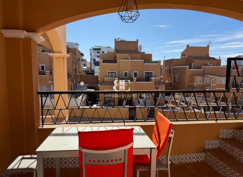 Resale - apartment -
Orihuela Costa - Los Altos