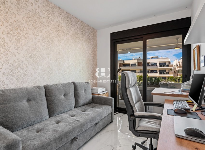 Resale - apartment -
Orihuela Costa - Los Altos