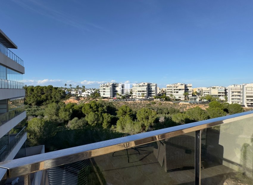 Resale - apartment -
Orihuela Costa - Los Dolses