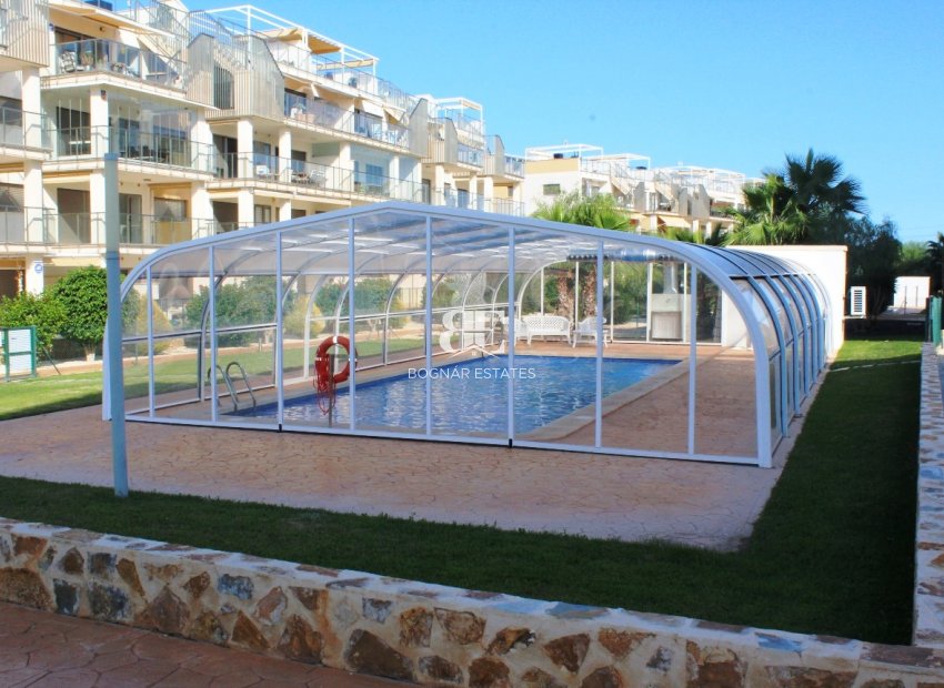 Resale - apartment -
Orihuela Costa - Los Dolses