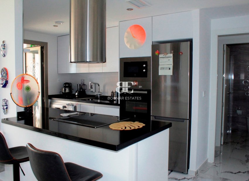 Resale - apartment -
Orihuela Costa - Los Dolses