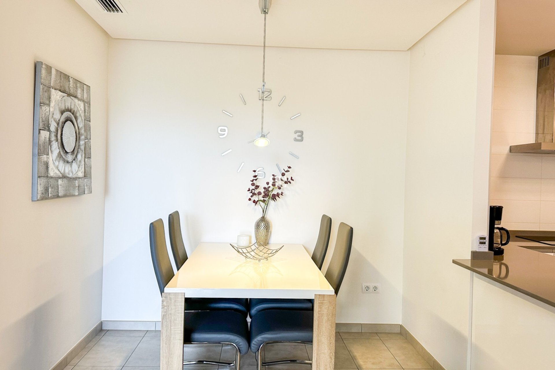 Resale - apartment -
Orihuela Costa - Los Dolses