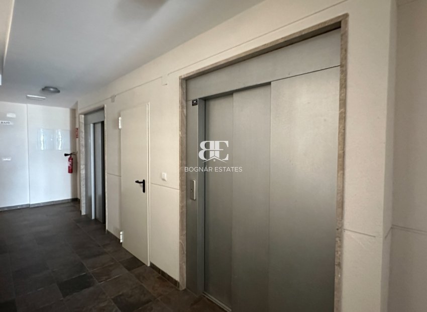 Resale - apartment -
Orihuela Costa - Los Dolses