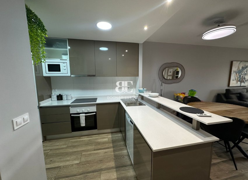 Resale - apartment -
Orihuela Costa - Los Dolses