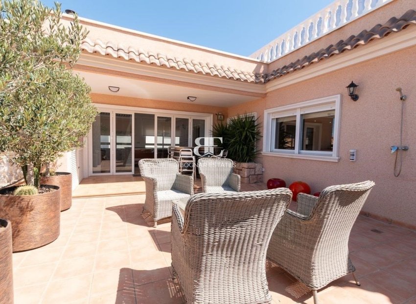 Resale - apartment -
Orihuela Costa - Los Dolses