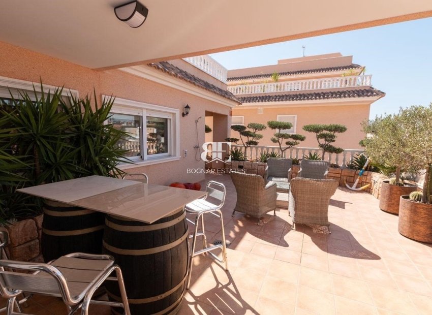 Resale - apartment -
Orihuela Costa - Los Dolses