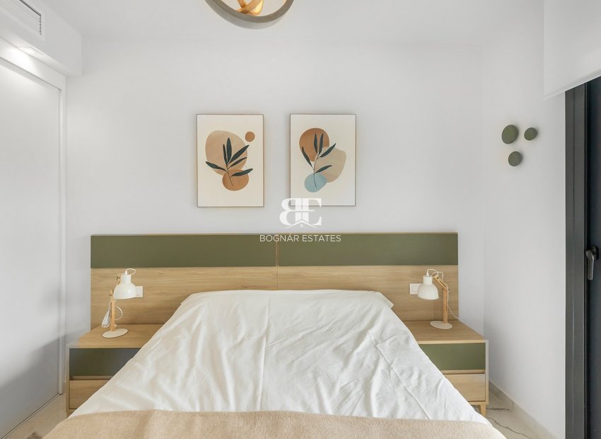 Resale - apartment -
Orihuela Costa - Orihuela