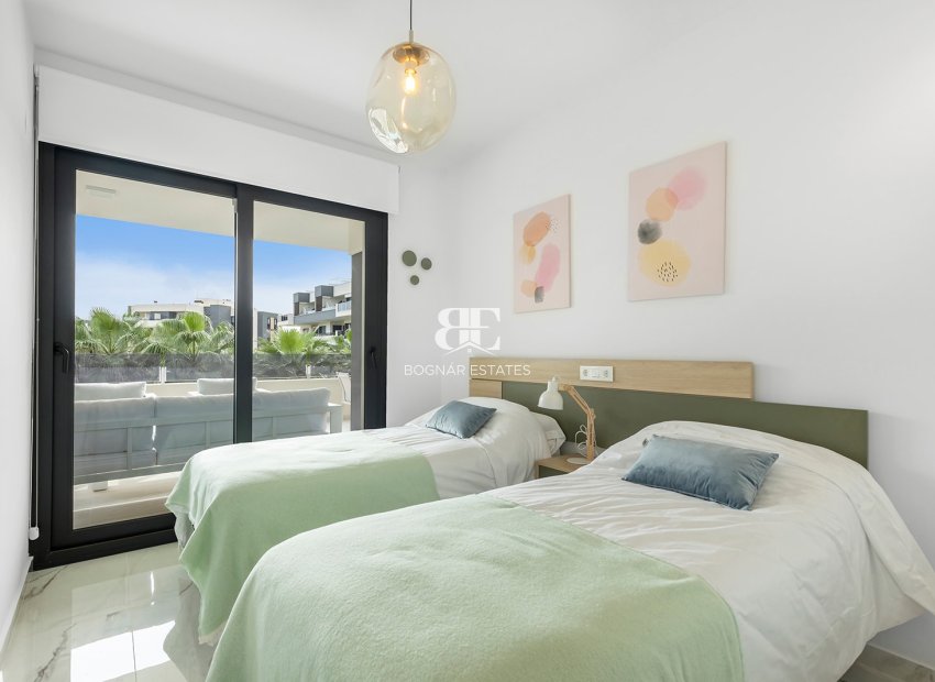 Resale - apartment -
Orihuela Costa - Orihuela