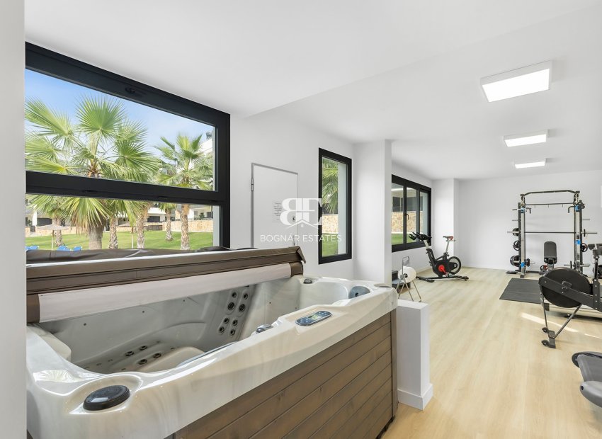 Resale - apartment -
Orihuela Costa - Orihuela