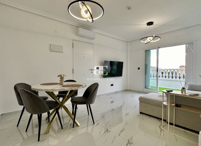 Resale - apartment -
Orihuela Costa - Playa Flamenca