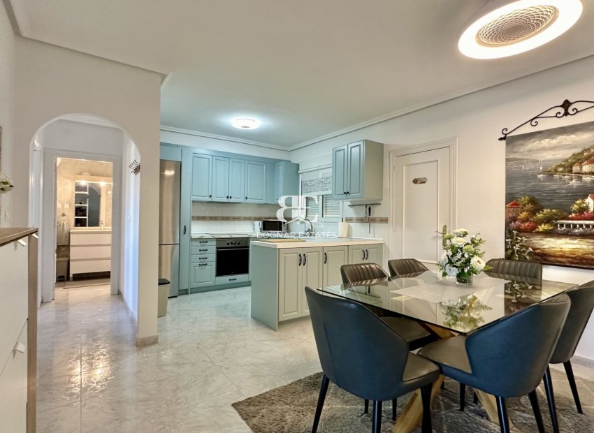 Resale - apartment -
Orihuela Costa - Playa Flamenca