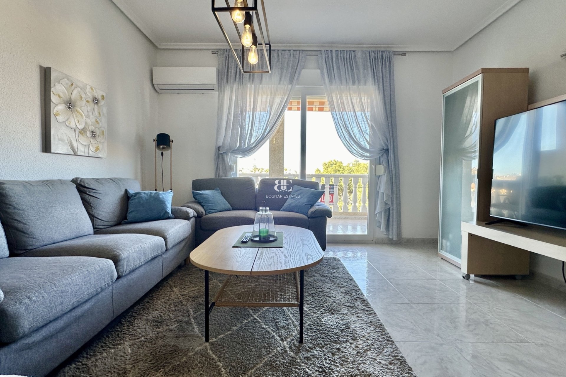 Resale - apartment -
Orihuela Costa - Playa Flamenca