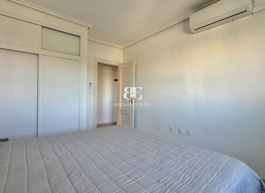 Resale - apartment -
Orihuela Costa - Playa Flamenca