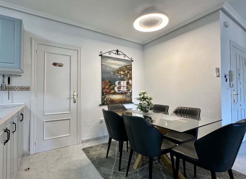 Resale - apartment -
Orihuela Costa - Playa Flamenca